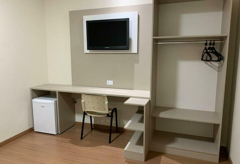 غرفة قياسية, Arlen