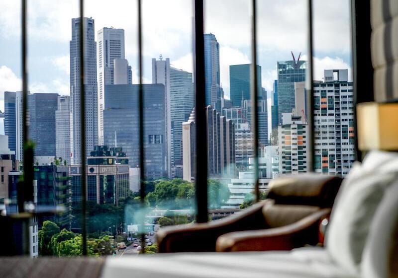Номер Стандарт, B&b Hotel Salon De Provence
