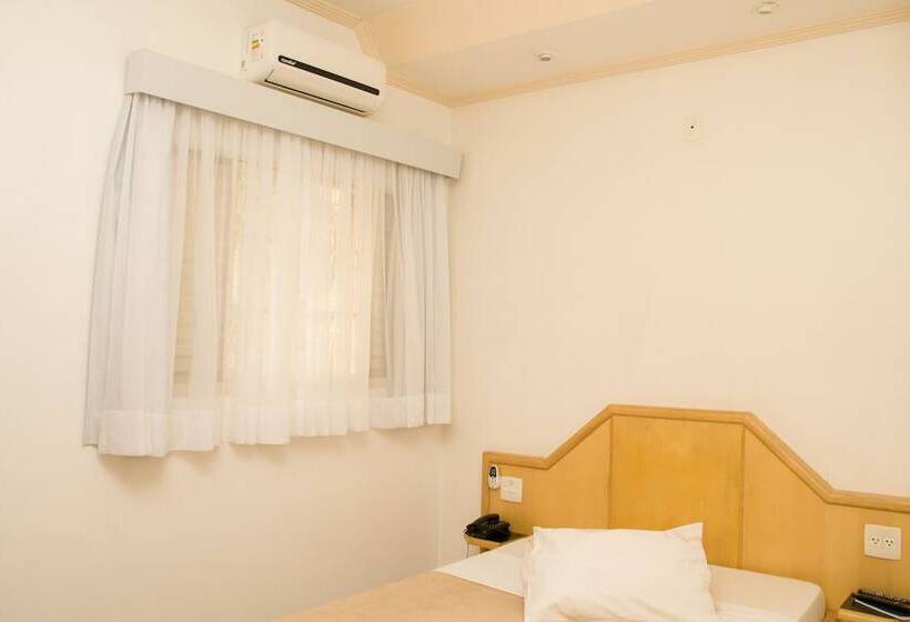 חדר סטנדרט, Casablanca