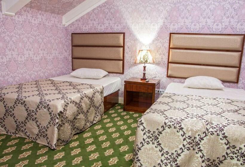 سوییت خانوادگی, City Line Boutique