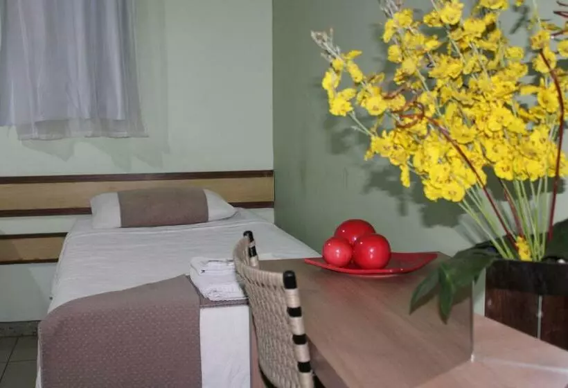スタンダードシングルルーム, Domus Hotel Veneza Ipatinga