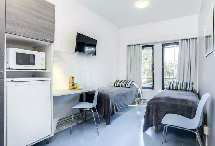 バス共有のスタンダードルーム, Forenom Hostel Vantaa Aviapolis