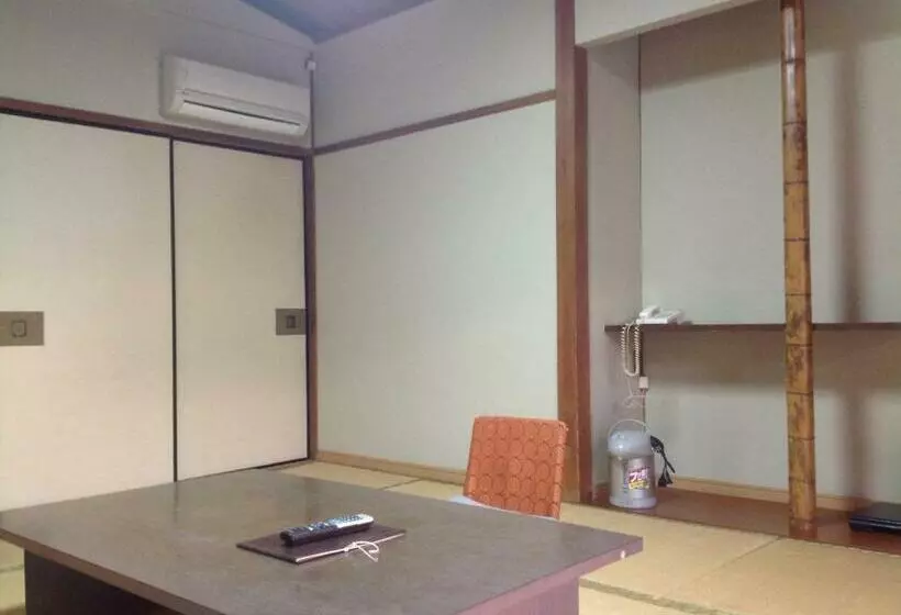 スタンダードルーム, Itaniya