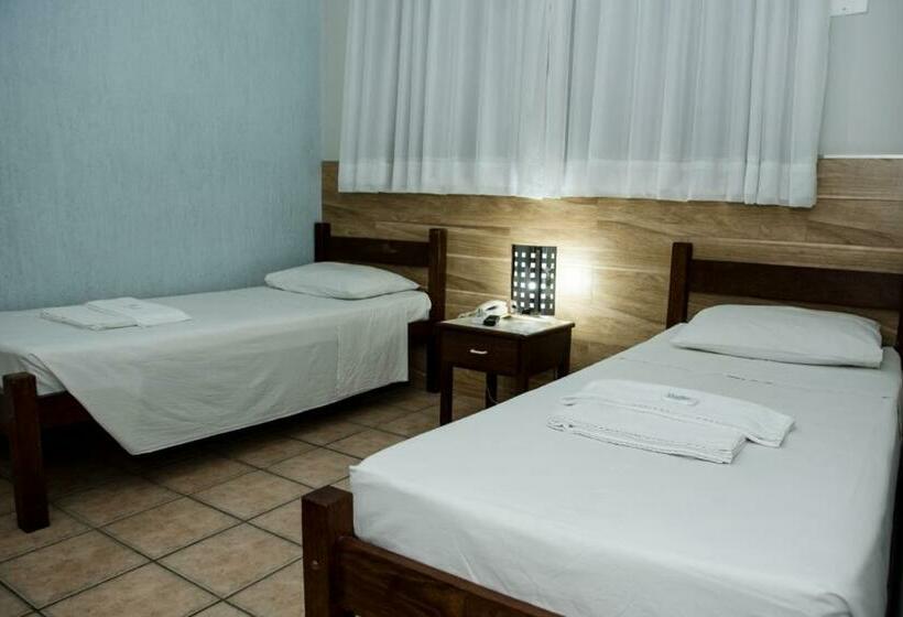 高级大房间, Lumiar