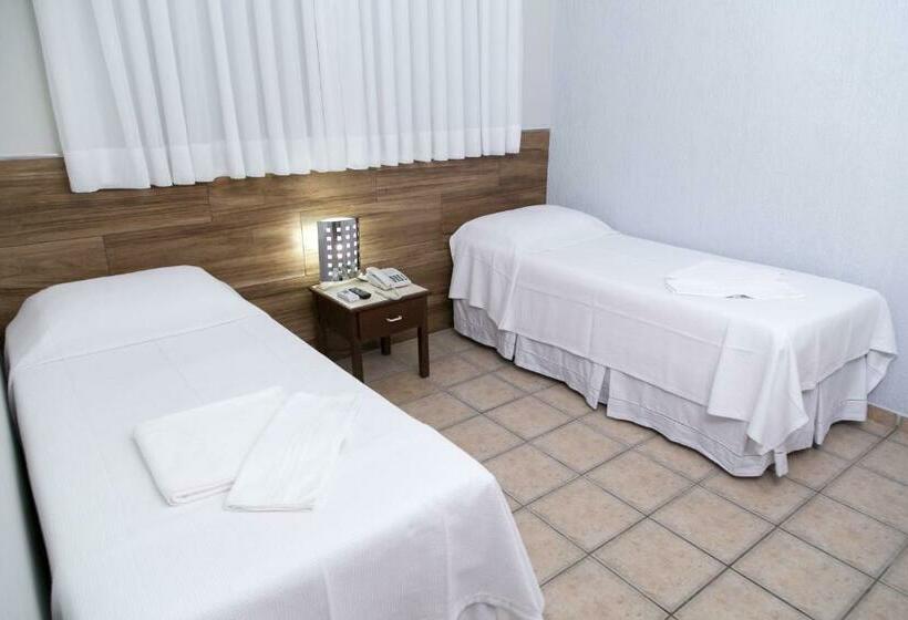 高级大房间, Lumiar