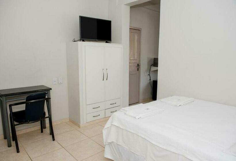 高级大房间, Lumiar