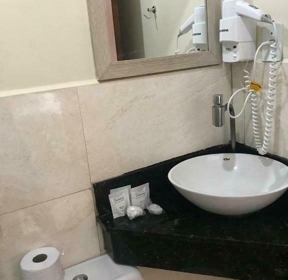 Háromágyas Standard Szoba, Maria Da Fe