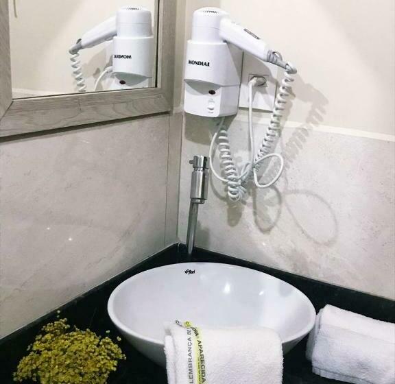 Családi Suite, Maria Da Fe