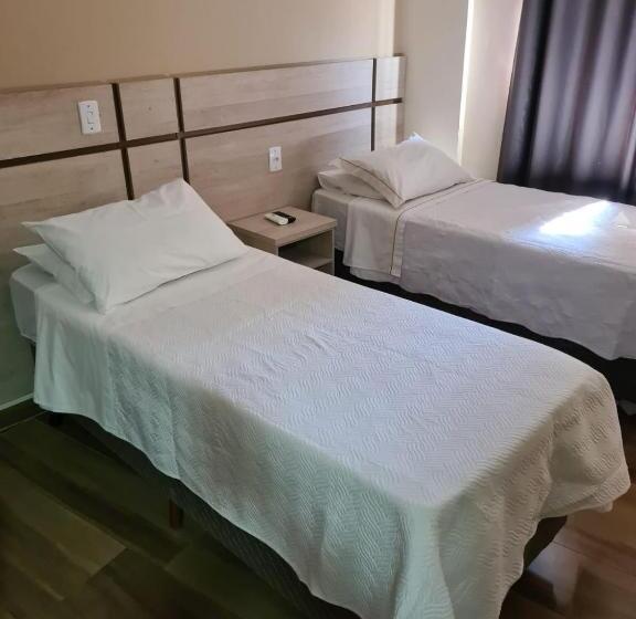 Standard Szoba, Maria Da Fe