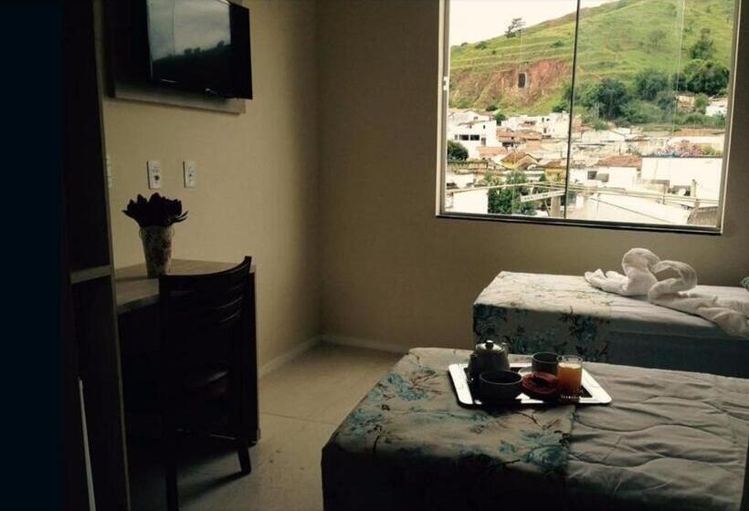 Standard Szoba, Maria Da Fe