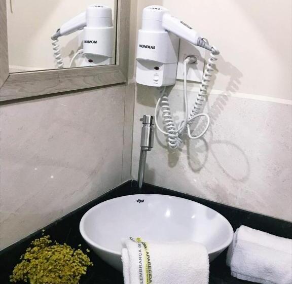 Háromágyas Classic Szoba, Maria Da Fe