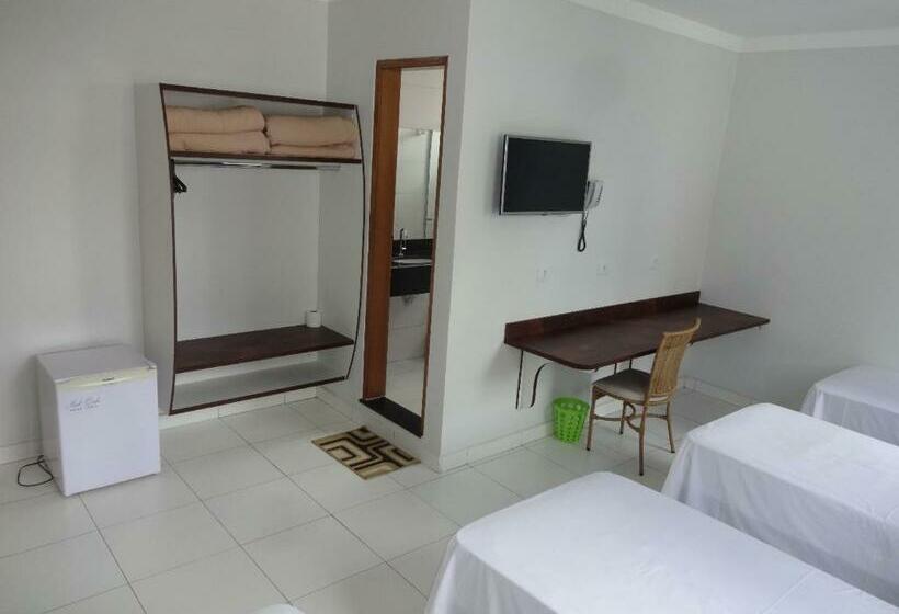 חדר סטנדרט, Monte Carlo Uberlândia