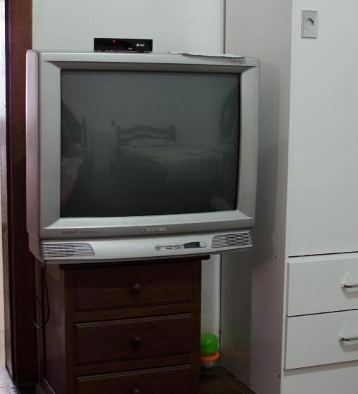 חדר סטנדרט, Nuar