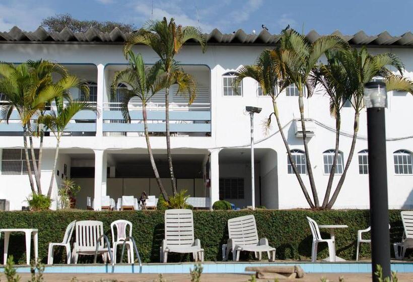 חדר יחיד בסיסי, Nuar