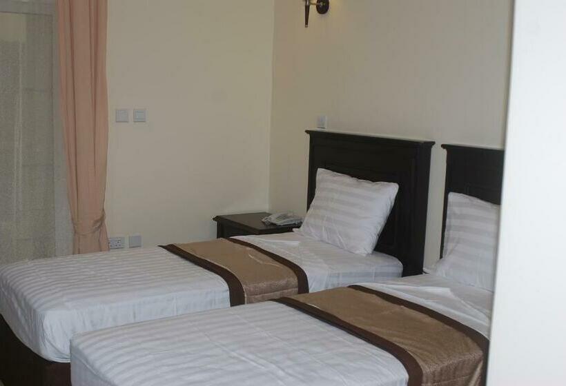 غرفة قياسية مزوَّدة بشُرفة, Panorama Portico Hotel, Juba