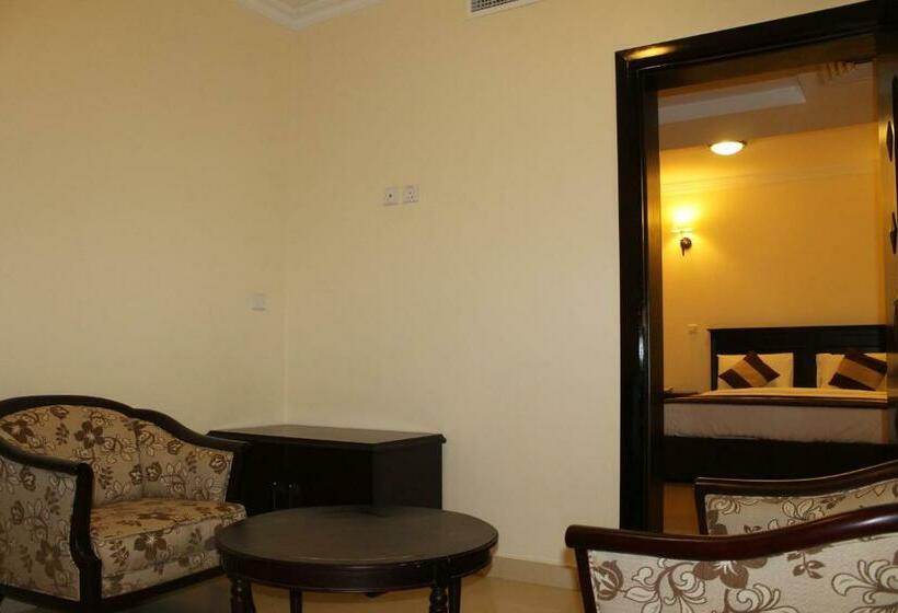 جناح مزوَّد بشرفة, Panorama Portico Hotel, Juba