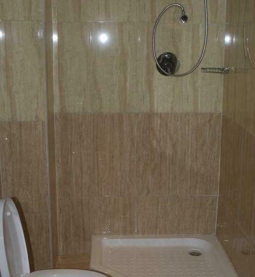 غرفة قياسية مزوَّدة بشُرفة, Panorama Portico Hotel, Juba