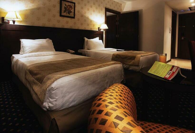 اتاق لوکس, Seven Roses