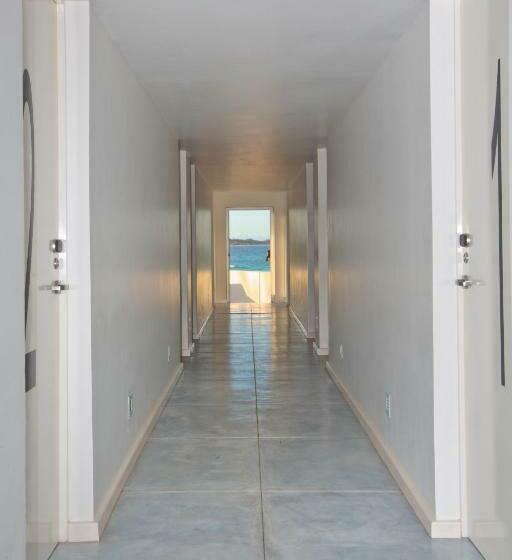 Номер Стандарт, Tofo Mar