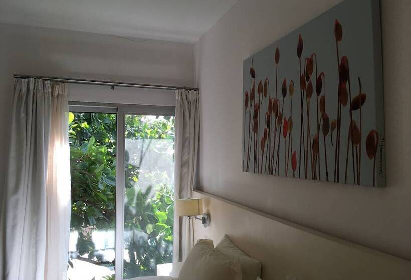 Номер Стандарт, Tofo Mar