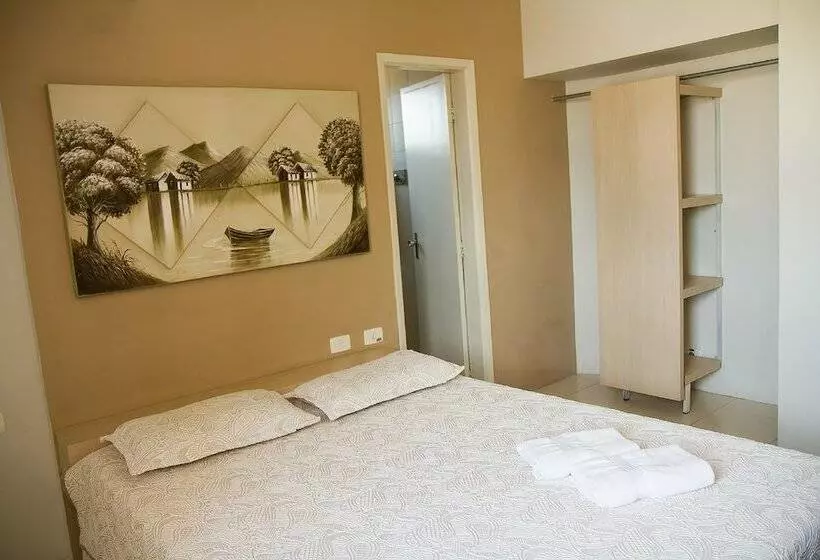 اتاق استاندارد, Uberpalace