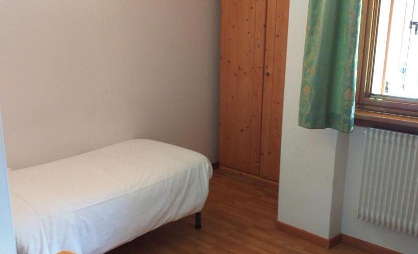 标准单人间, Villa Fosine