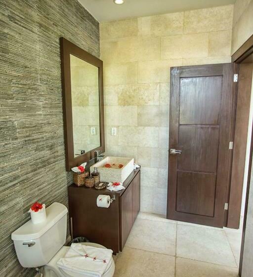 וילה בת 2 חדרי שינה, Wild Orchid