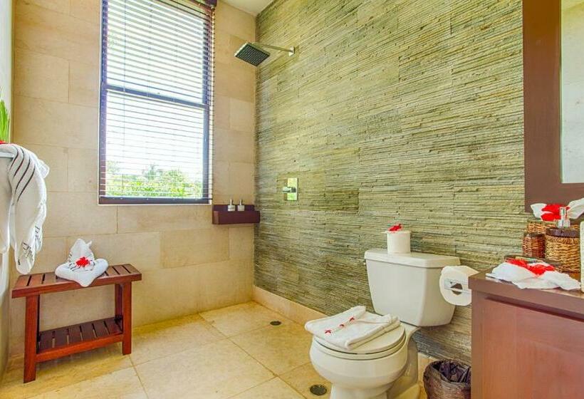 וילה בת 2 חדרי שינה, Wild Orchid