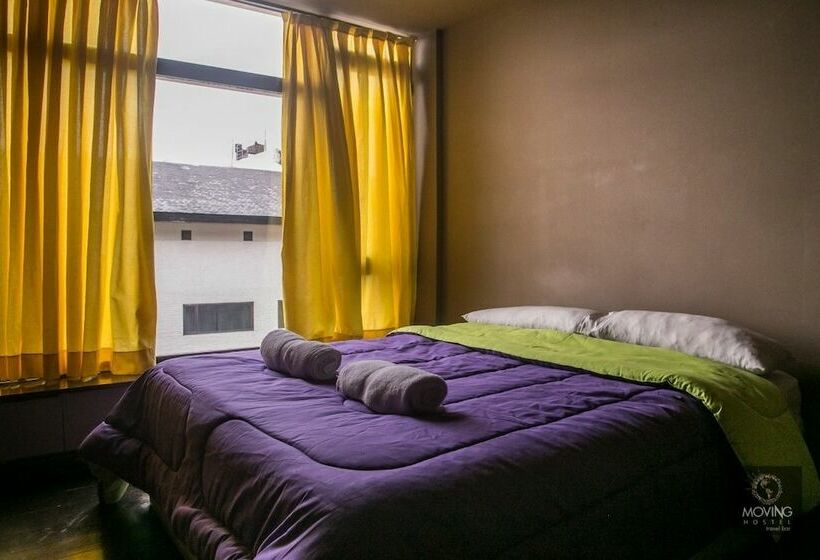 스탠다드 룸 공동 욕실, Moving Hostel Travel Bar
