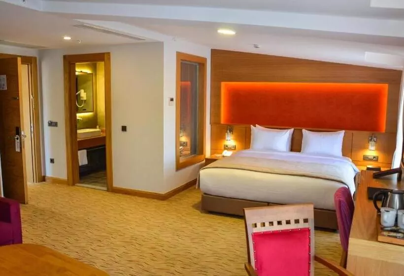 ファミリールーム, Bacacan Otel