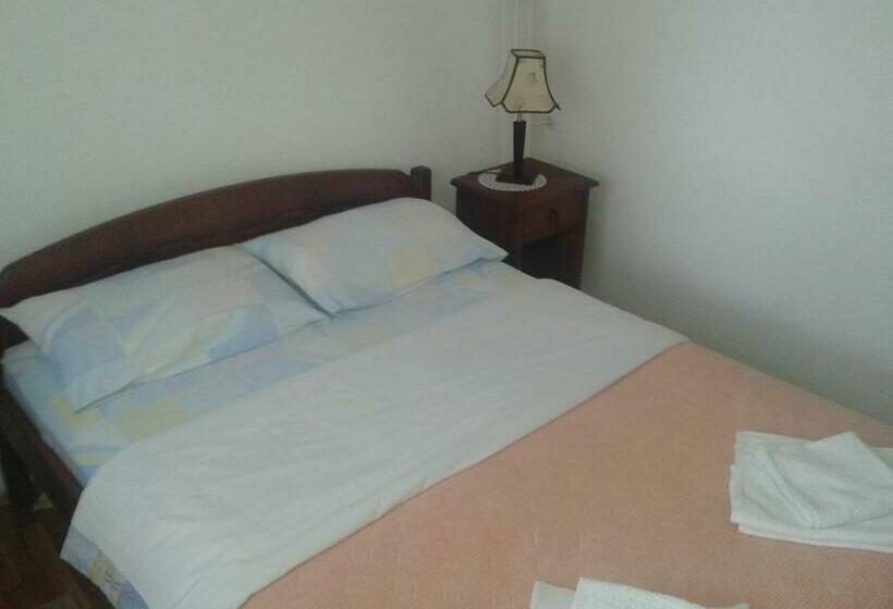 آپارتمان 1 خوابه با تراس, Guest House Milena