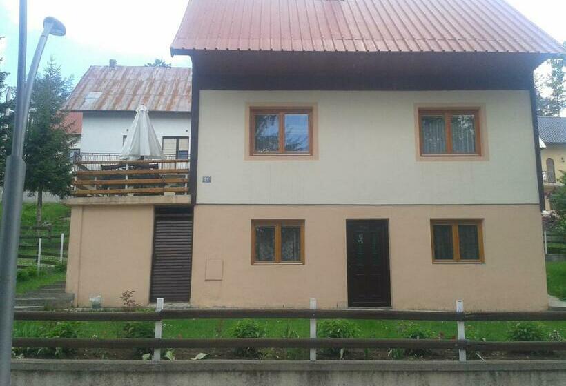 آپارتمان 1 خوابه با تراس, Guest House Milena