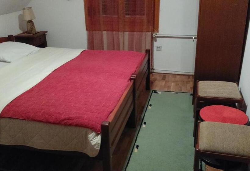 اتاق استاندارد با چشم‌انداز کوهستان, Guest House Milena