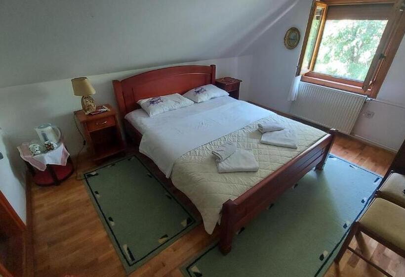 اتاق استاندارد با چشم‌انداز کوهستان, Guest House Milena