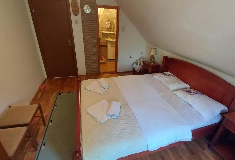 اتاق استاندارد با چشم‌انداز کوهستان, Guest House Milena