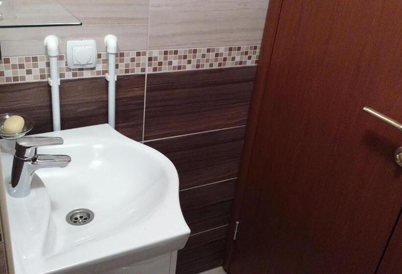 آپارتمان 1 خوابه با چشم‌انداز باغ, Guest House Milena