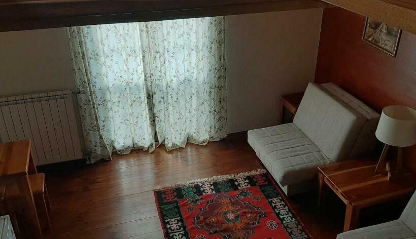 سوییت خانوادگی, Rooms And Apartmants Mirovic