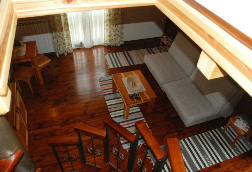 سوییت خانوادگی, Rooms And Apartmants Mirovic