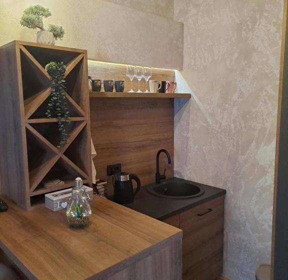 اتاق سوپریور سه تخته, Rooms And Apartmants Mirovic