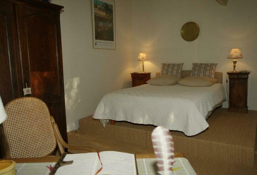 标准间带露台, Sous Les Chênes