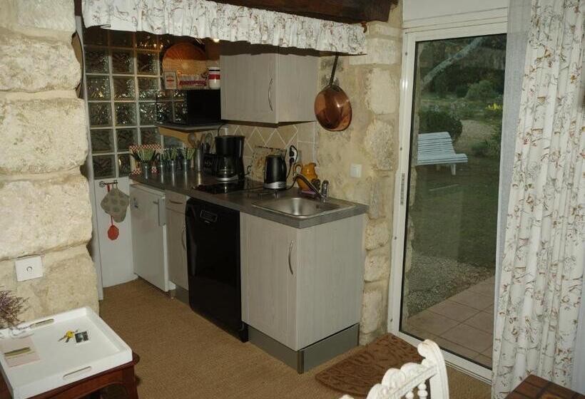 标准间带露台, Sous Les Chênes