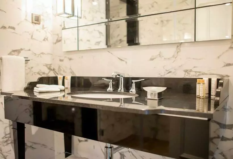 اتاق پرستیژ, Boutique Hotel La Roche