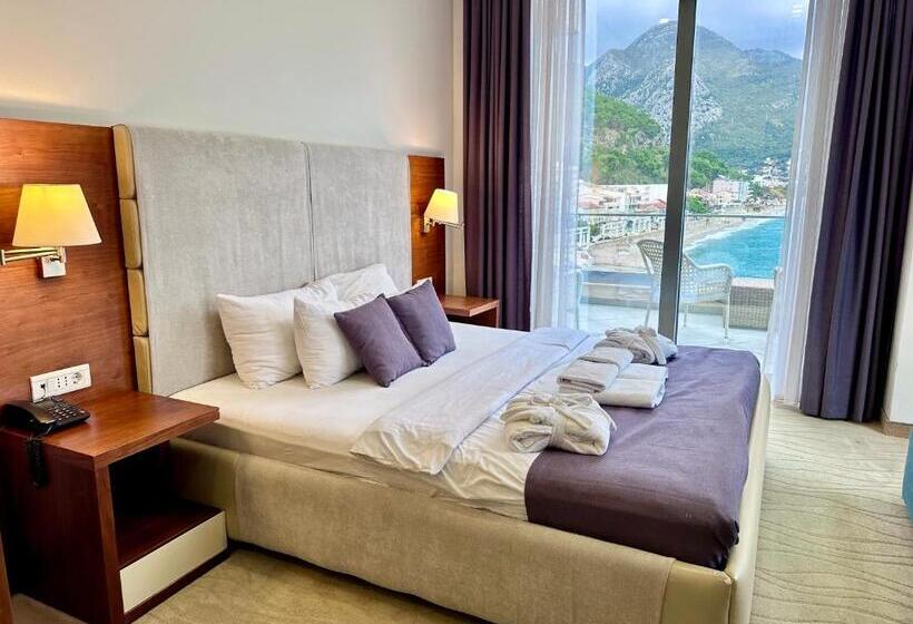 سوییت جونیور با بالکن, Porto Sole