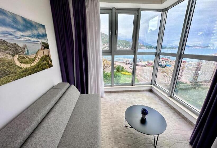 سوییت با چشم‌انداز دریا, Porto Sole