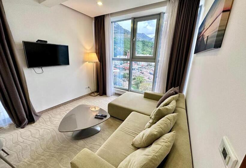 آپارتمان 1 خوابه با تراس, Porto Sole