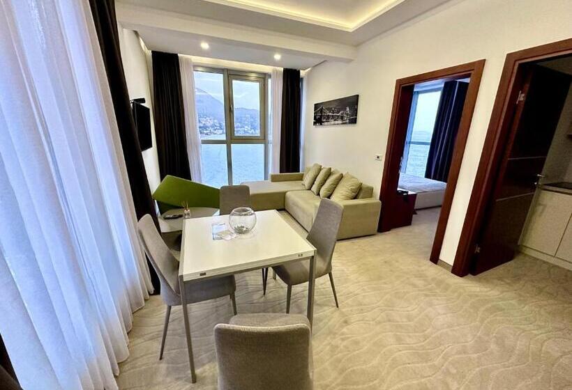 1 Bedroom Penthouse Apartment, Porto Sole