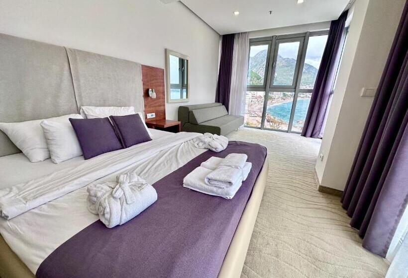 سوییت جونیور با بالکن, Porto Sole