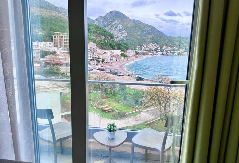 سوییت جونیور با بالکن, Porto Sole