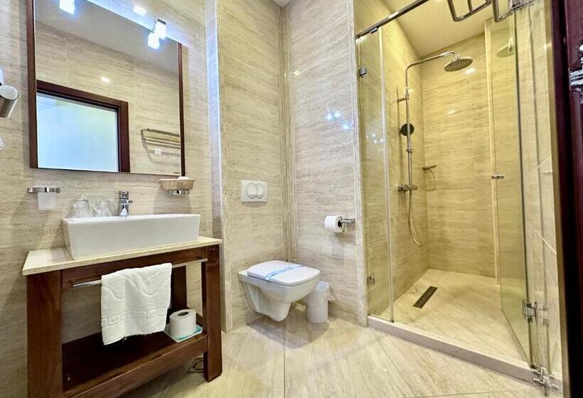 سوییت جونیور با بالکن, Porto Sole