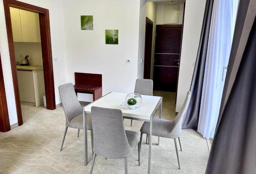 آپارتمان 1 خوابه با تراس, Porto Sole